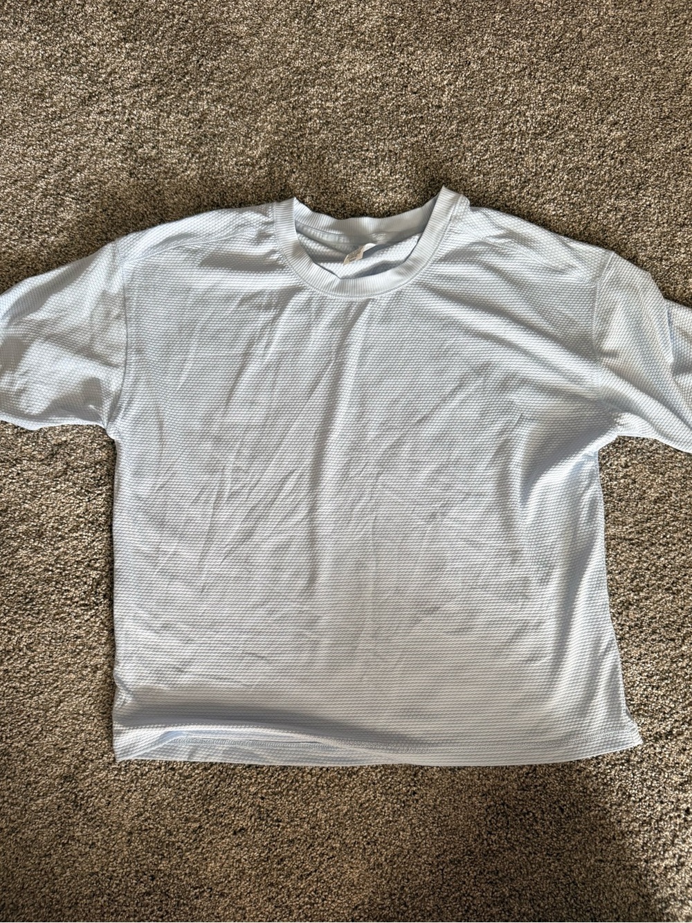 Women's pale Blue Short-Sleeve athletic Crewneck Shirt- new without tags